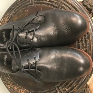 Black Leather Camper 38 laced shoes
